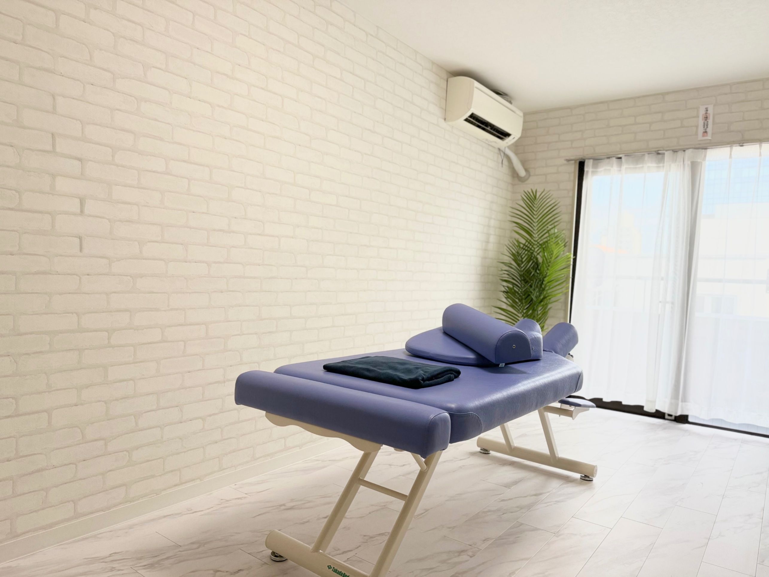 整体院 京鍼-KYO-SHIN-